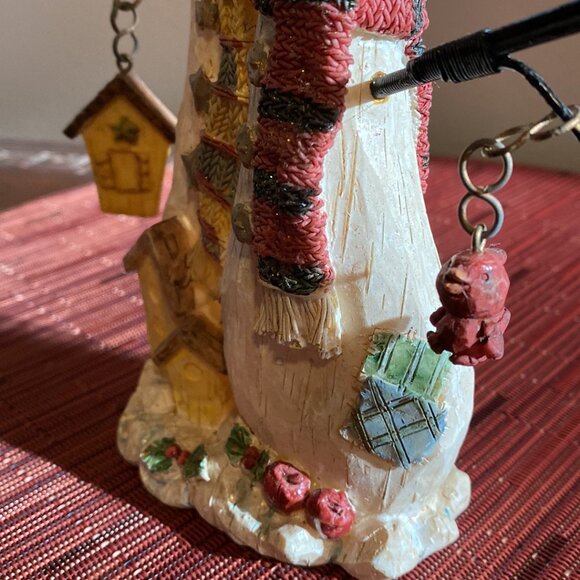 Lovable Snow Couple Holding a Birdhouse & Bird - Picture 9 of 11